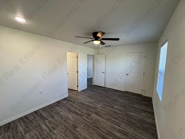 Building Photo - 2130 Bobwhite Ct