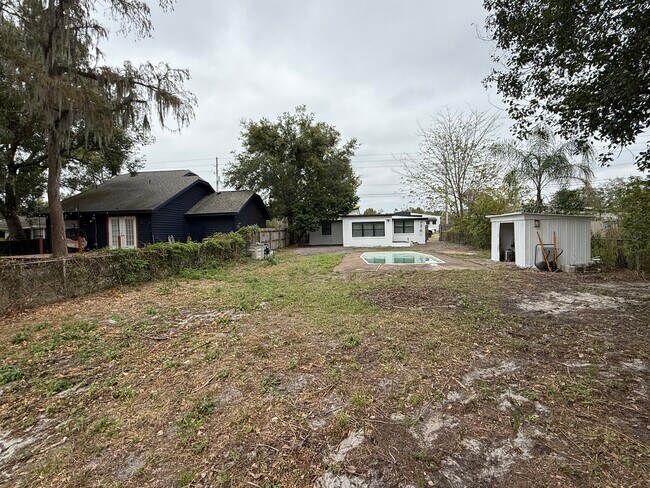 Building Photo - 1260 Seminola Blvd