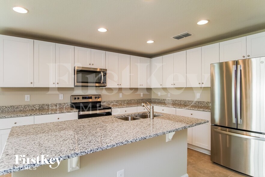 Building Photo - 207 Southern Breeze Lp
