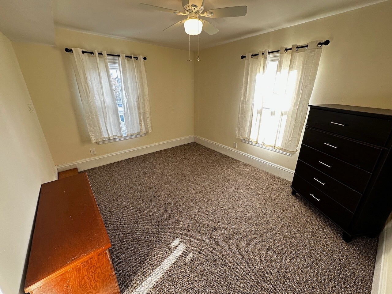 Building Photo - 53 Hopedale