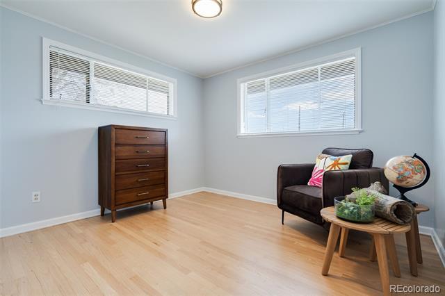 Building Photo - 5099 S Linden Dr