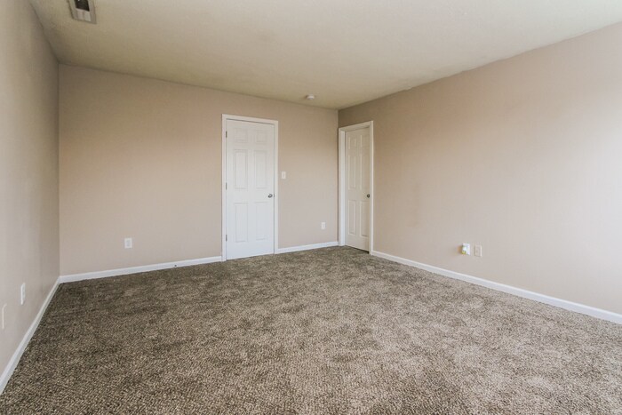 Building Photo - 8133 Whistlewood Dr