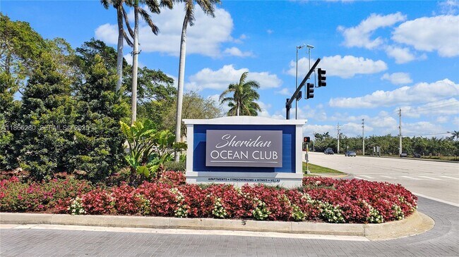 Building Photo - 2731 Ocean Club Blvd