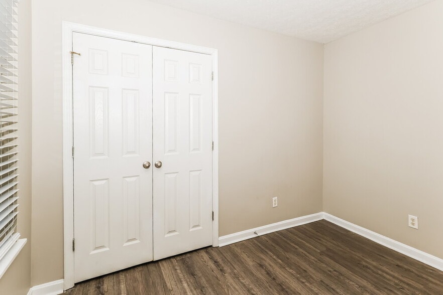 Building Photo - 1822 Jefferson Ave