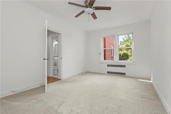 Building Photo - 70 Strawberry Hill Ave