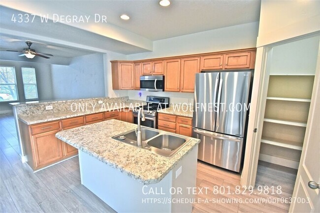 Building Photo - 4337 Degray Dr