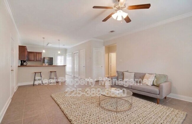 Building Photo - 30914 LA-16