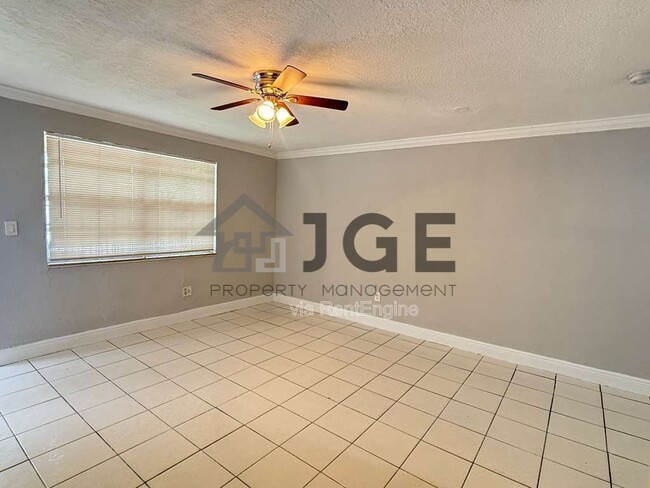 Building Photo - 7710 NW 3rd Ave