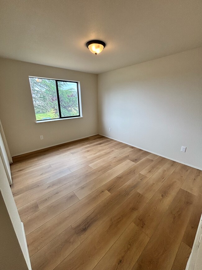 Building Photo - Wetmore Apartments