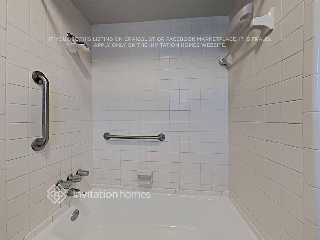 Building Photo - 11639 Idlebrook Dr