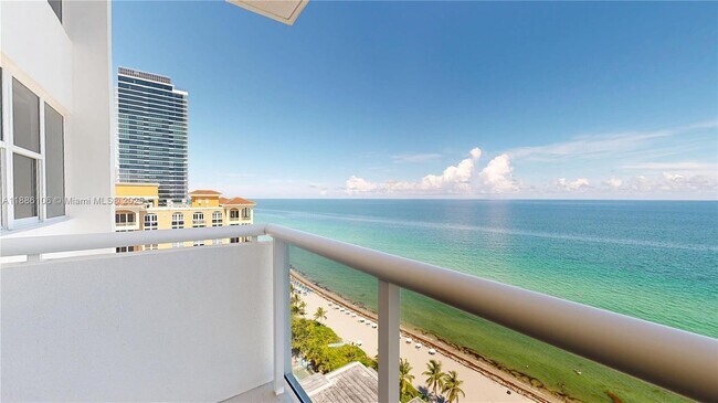 Building Photo - 3140 S Ocean Dr