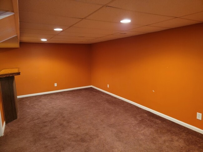 Building Photo - 508 Skyline Dr