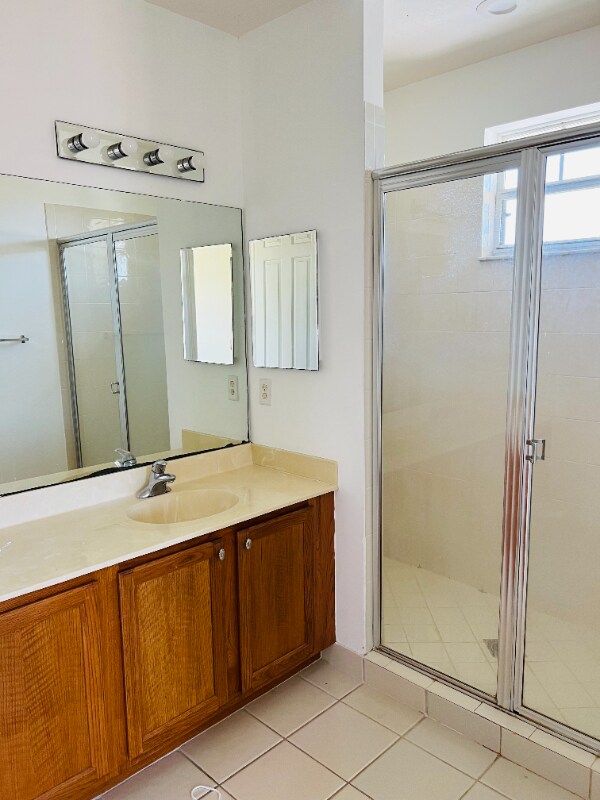 Building Photo - 441 Amador Ln