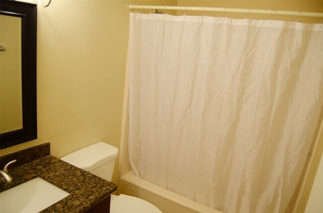 Building Photo - 17506 Bullis Gap Dr