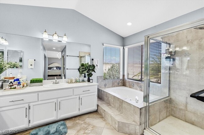 Building Photo - 8380 Campana Dr
