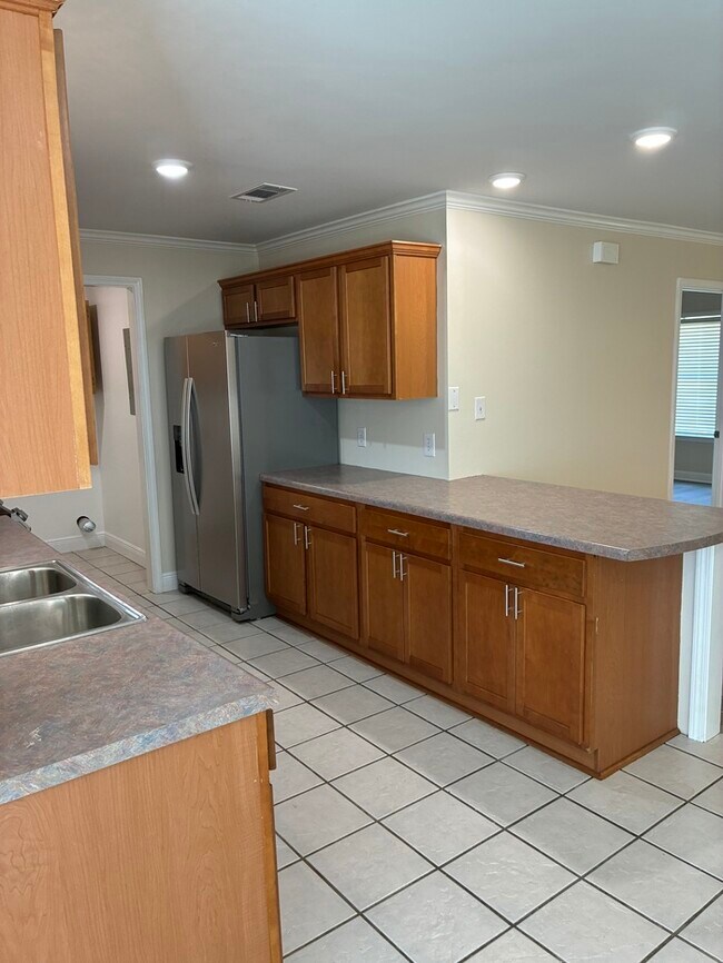 Building Photo - Beautiful 3/2 house in Waveland MS