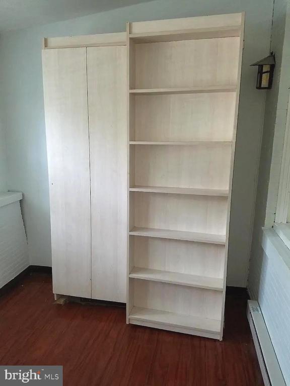 Building Photo - 225 S 49th St