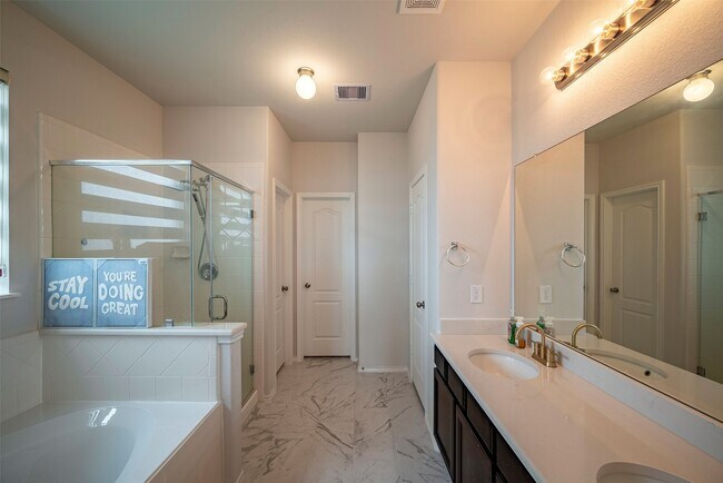 Building Photo - 4411 Mooring Cove Ct