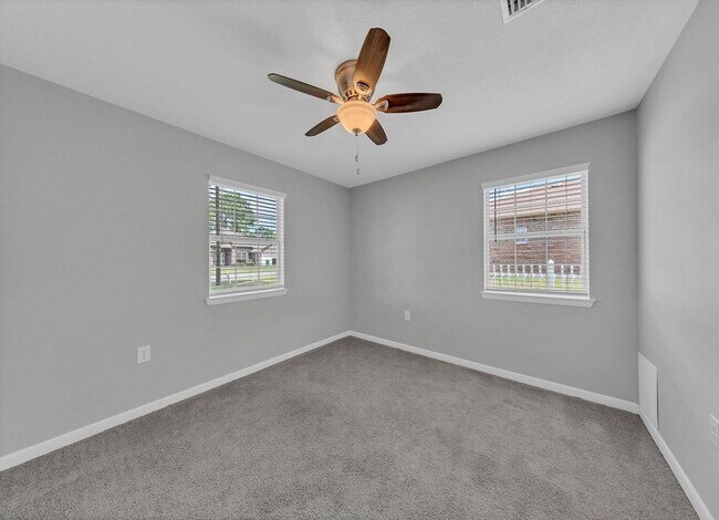 Building Photo - Beautiful 3 Bedroom in Fort Walton Beach