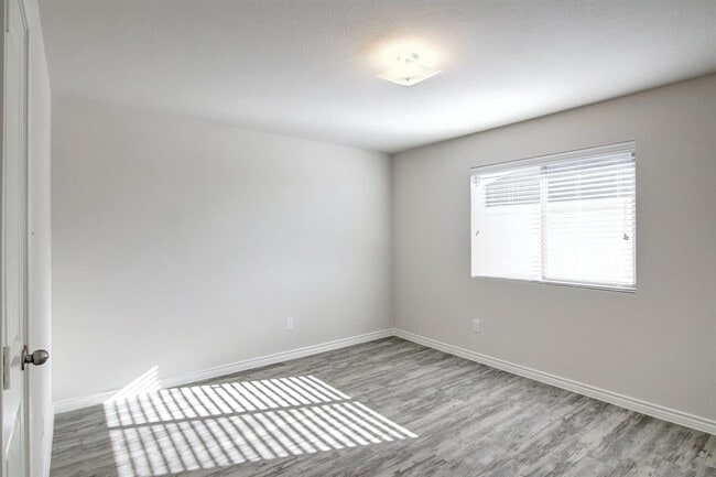 Building Photo - 4136 Twinleaf Dr