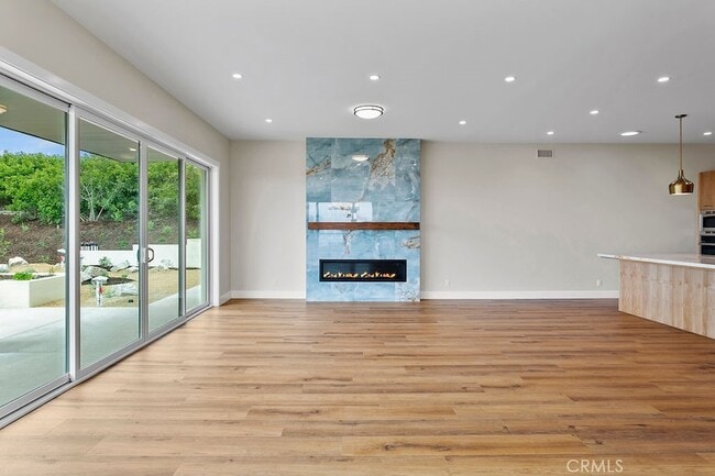 Building Photo - 26932 Via La Mirada