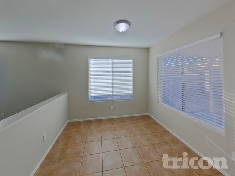 Building Photo - 42309 W Desert Fairways Dr