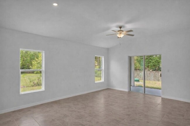 Building Photo - 2401 Jupiter Blvd SW