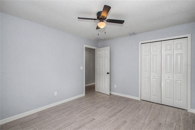 Building Photo - 5783 NW 11th Pl
