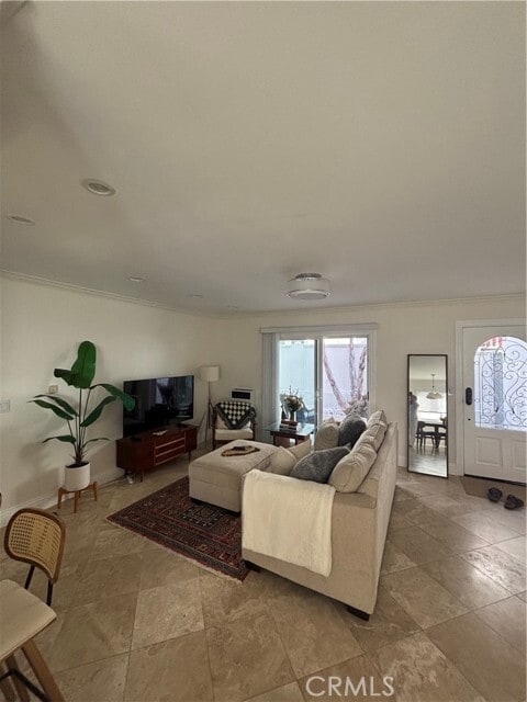 Building Photo - 2426 Silverstrand Ave