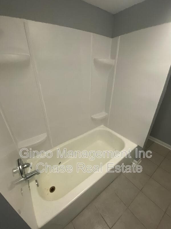Building Photo - 29837 IL-50