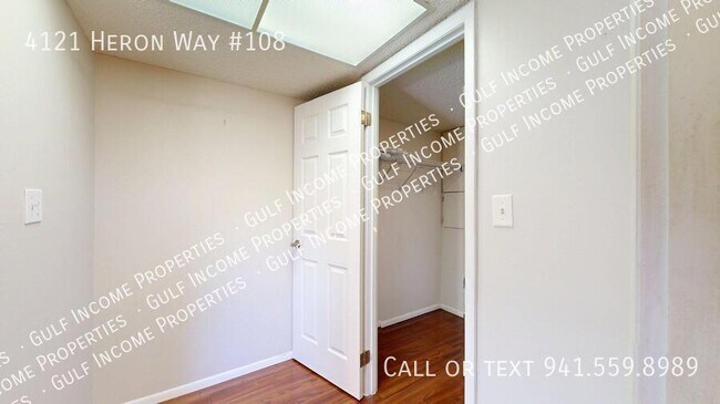 Building Photo - 4121 Heron Way