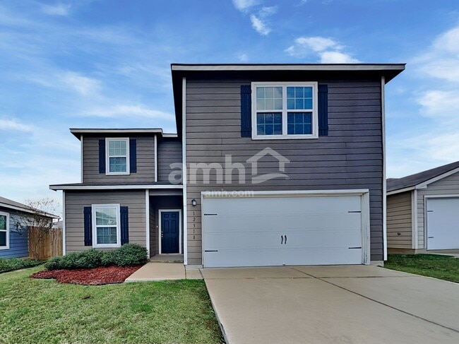 Building Photo - 12318 Commander Dr