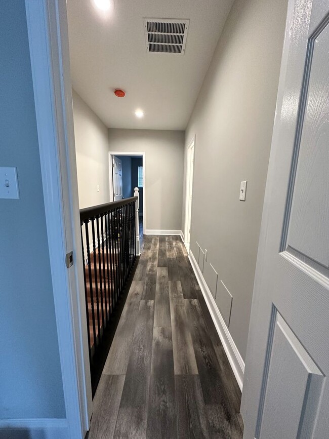 Building Photo - EAST BALTIMORE RENOVATED TOWNHOME CLOSE TO...