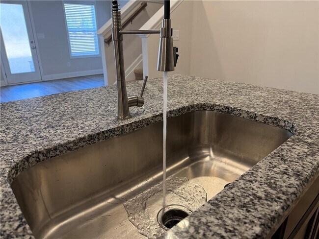 Building Photo - 3772 Dover Run Ln