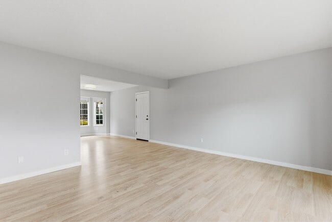 Building Photo - 13172 SW Chimney Ridge St