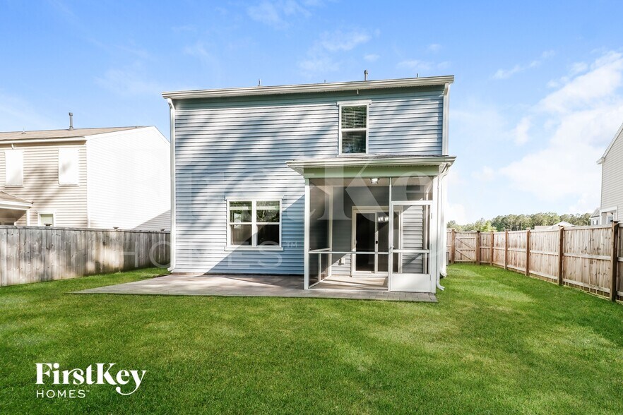 Building Photo - 516 Glady Rd