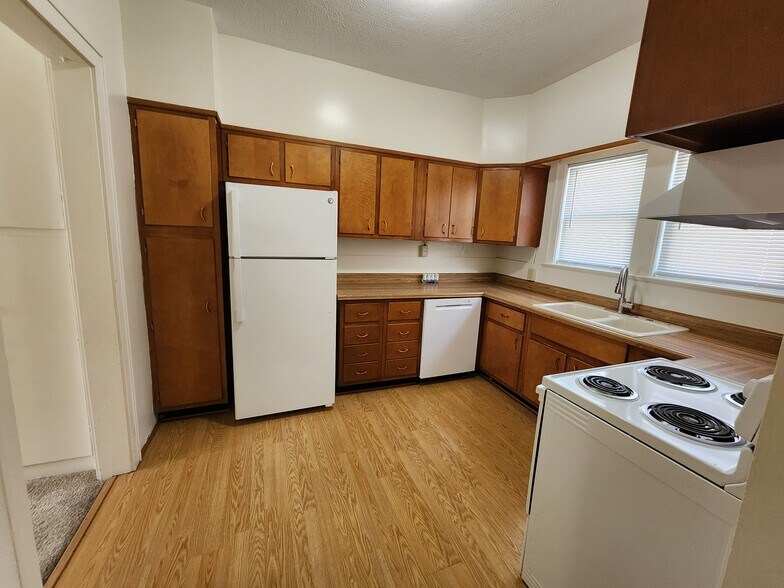 Building Photo - 541 South 12th Street