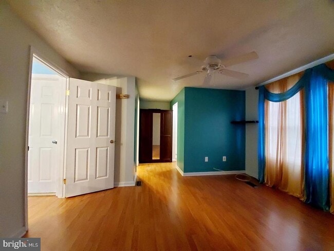 Building Photo - 24 Ramsgate Ct