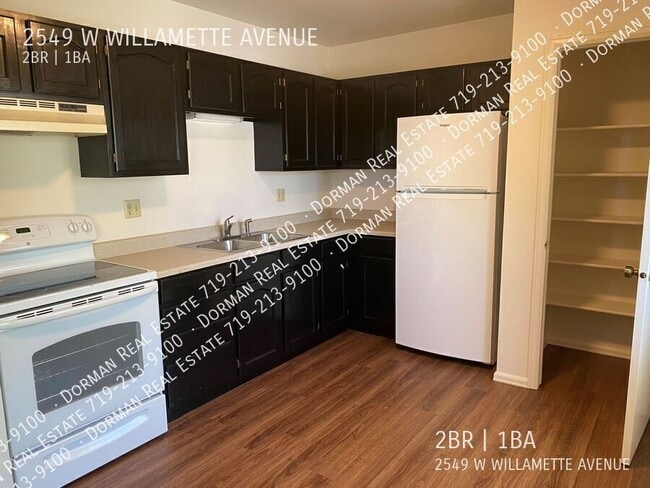 Building Photo - 2549 W Willamette Ave