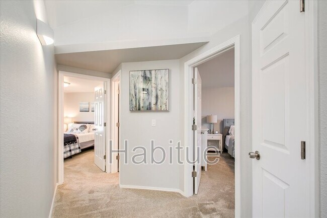 Building Photo - 9025 W Lorinda Dr