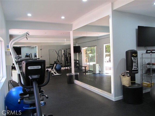 Building Photo - 2700 Cahuenga Blvd