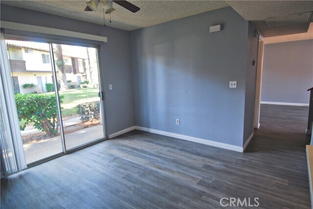 Building Photo - 1097 S Santo Antonio Dr