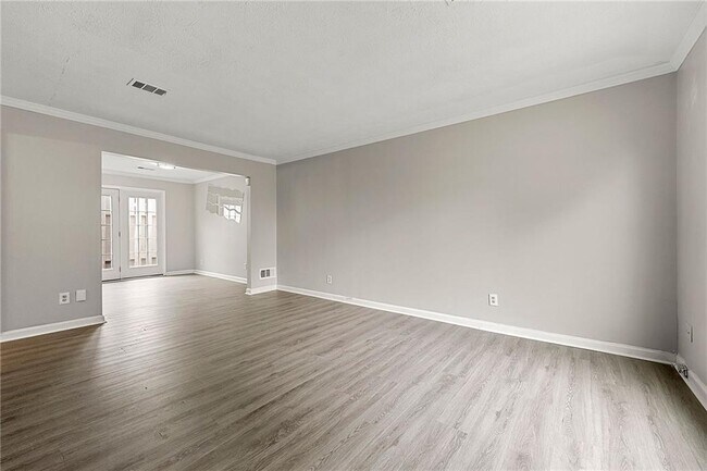 Building Photo - 218 Mill Creek Pl