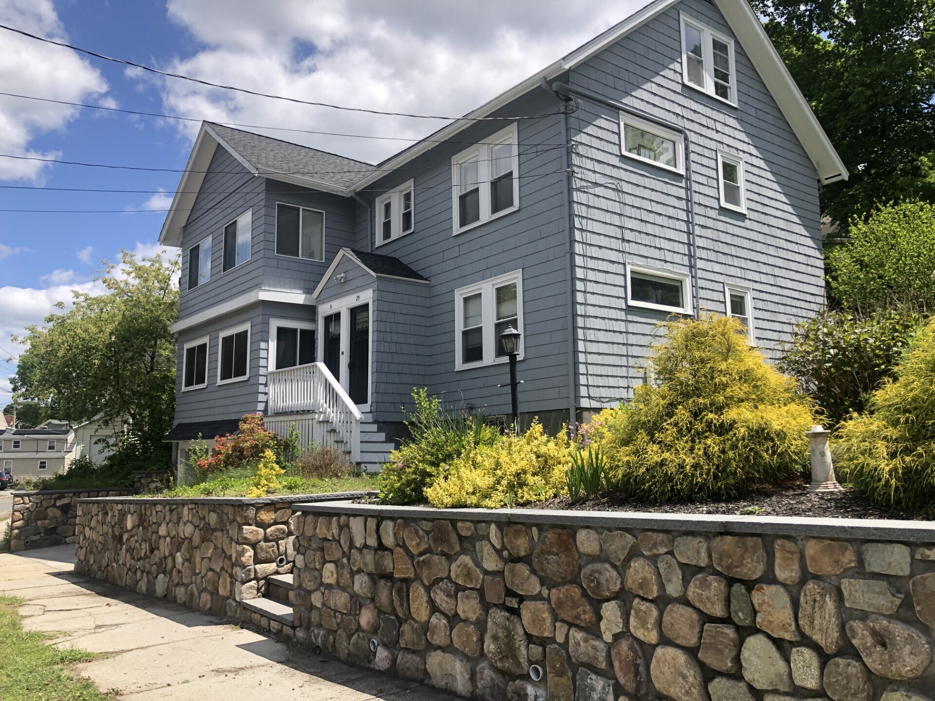 Building Photo - 29 Lynde St