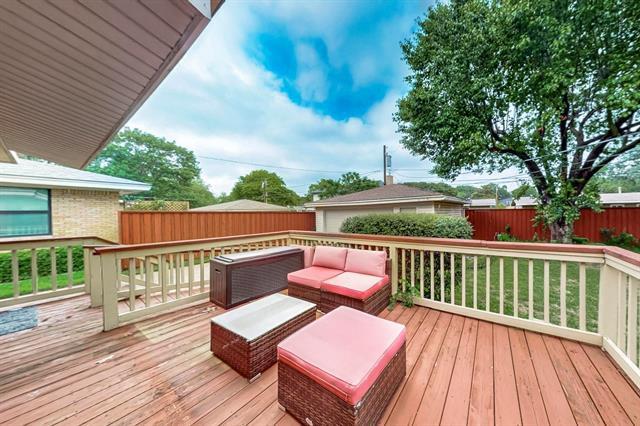 Building Photo - 7305 Lehigh Dr