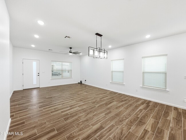 Building Photo - 15113 Ambition Ave
