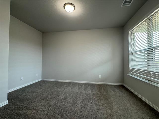 Building Photo - 860 Boomer Ln