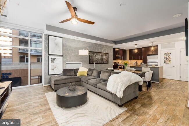 Building Photo - 6500 America Blvd