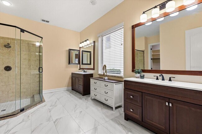 Building Photo - 7231 Sangalla Dr