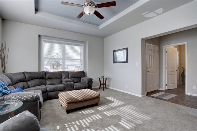 Building Photo - Beautiful 3-Bedroom Home in the Prairie Gr...